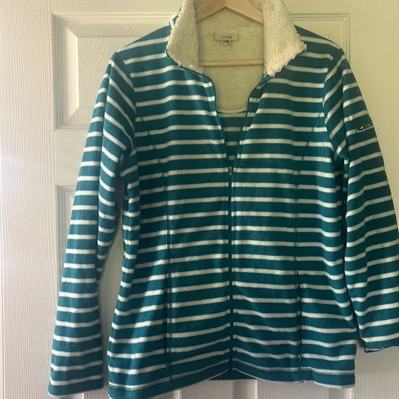 L.L. bean fleece zipped jacket - Picture 2 of 7